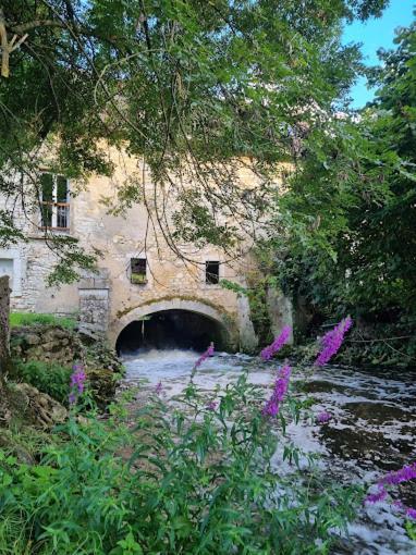 Le Moulin De Vilaine Châteauroux Buitenkant foto